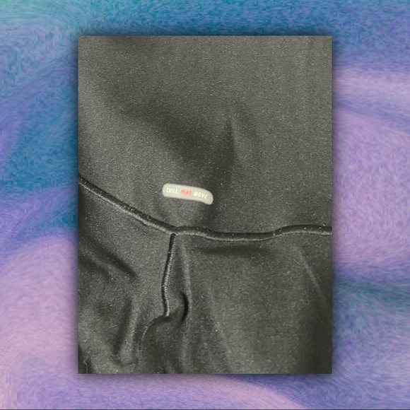 ♥︎ Aerie OFFLINE Real Me High Waisted Legging ♥︎ - Picture 4 of 6